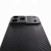 Carbon Cover iPhone 18 Pro Max
